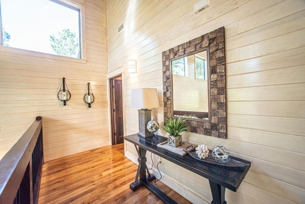 Merlot Mountain - Heated Spa Pool And Hot Tub! Cabin Broken Bow Εξωτερικό φωτογραφία