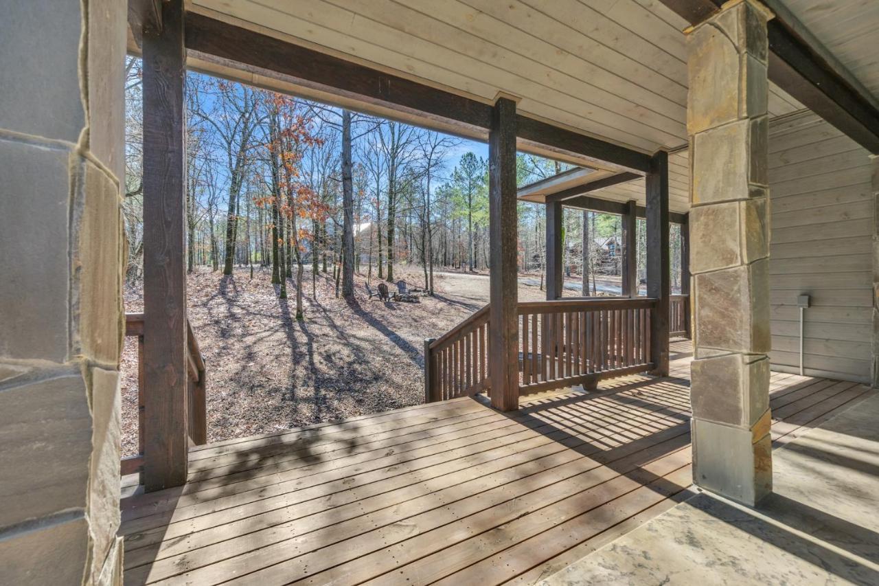 Merlot Mountain - Heated Spa Pool And Hot Tub! Cabin Broken Bow Εξωτερικό φωτογραφία