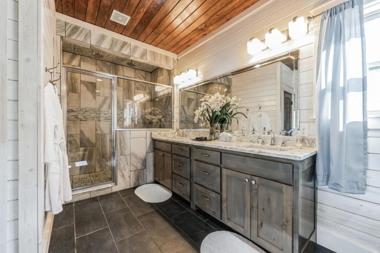 Merlot Mountain - Heated Spa Pool And Hot Tub! Cabin Broken Bow Εξωτερικό φωτογραφία